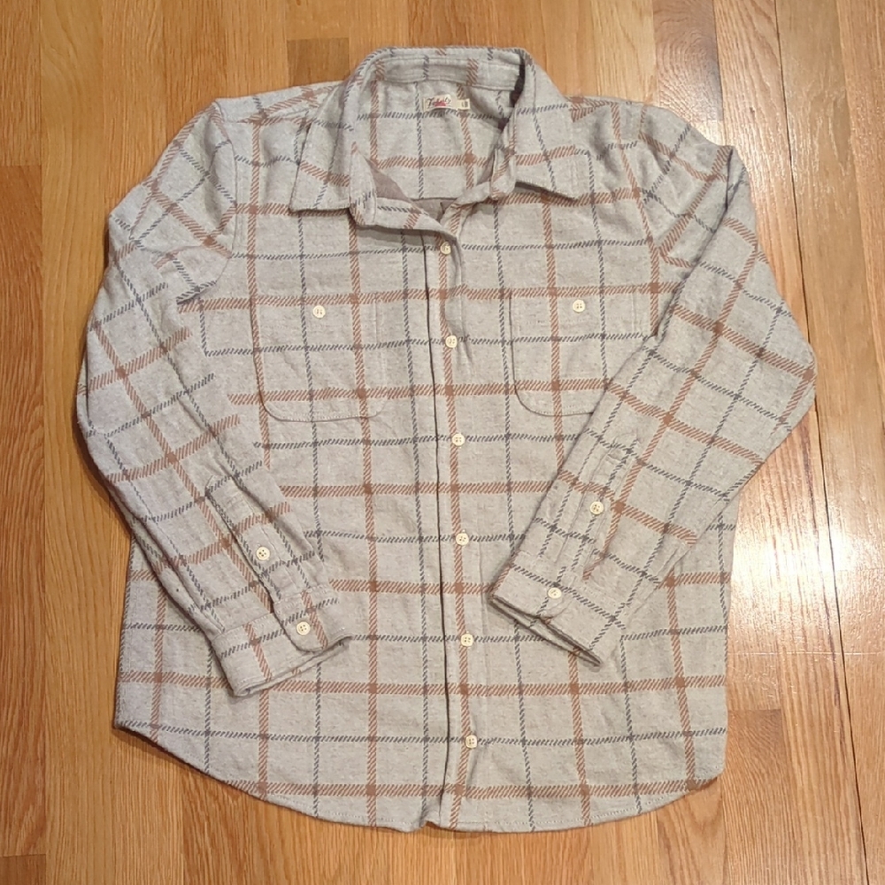Faherty Legend Sweater Shirt Women Large Cream Gray Plaid Cabin Casual Flannel - Picture 2 of 5